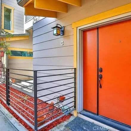 Rent this 3 bed apartment on 827 West Duarte Road in Monrovia, CA 91016