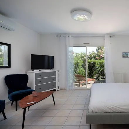 Rent this 5 bed house on 06570 Saint-Paul-de-Vence