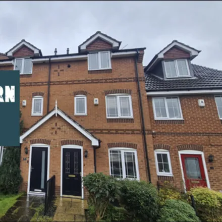 Rent this 3 bed townhouse on Blackthorn Drive in Mansfield, NG18 4BR