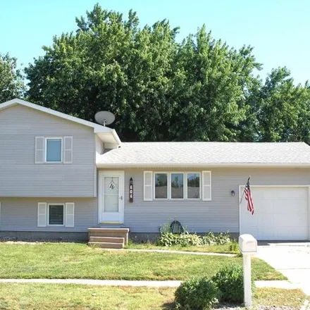 Image 1 - 606 W 10th St, Kearney, Nebraska, 68845 - House for sale
