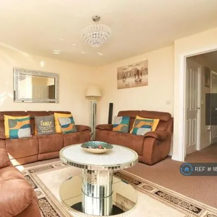 Rent this 1 bed townhouse on Roseway Avenue in Cadishead, M44 5GP