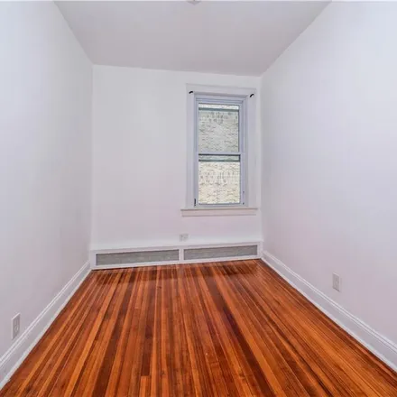 Rent this 3 bed apartment on 1919 Palmer Avenue in Village of Larchmont, NY 10538