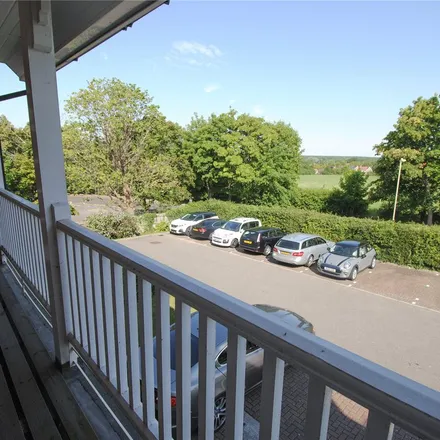 Image 7 - Crondall House, Leaden Vere, Long Sutton, RG29 1TS, United Kingdom - Apartment for rent