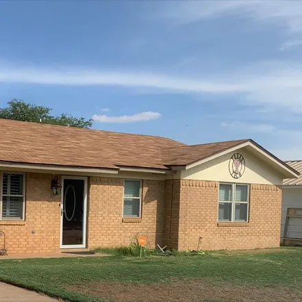 Buy this 3 bed house on 119 Elgin Avenue in Levelland, TX 79336