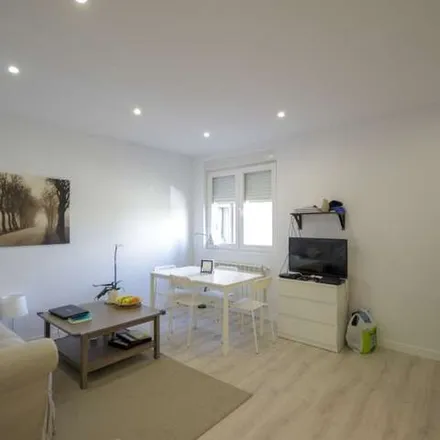 Image 8 - Paseo de la Castellana, 298, 28046 Madrid, Spain - Apartment for rent