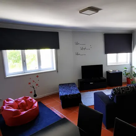 Rent this 1 bed apartment on Rua do Pinhal in 4430-109 Vila Nova de Gaia, Portugal