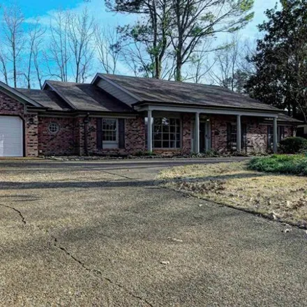 Buy this 4 bed house on 1374 Kirby Parkway in Memphis, TN 38120