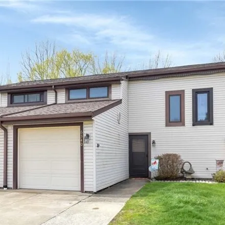 Buy this 3 bed condo on 6344 Forest Park Drive in North Ridgeville, OH 44039