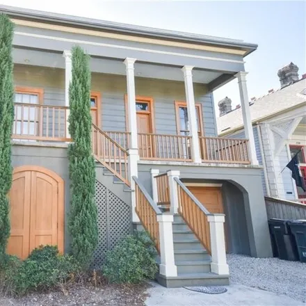 Image 2 - 2240 Constance Street, New Orleans, LA 70130, USA - House for rent