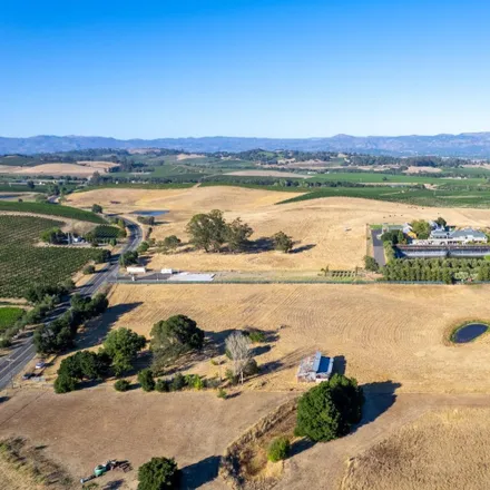 Image 3 - 5266 Old Sonoma Road, Napa, CA 94559, USA - Loft for sale