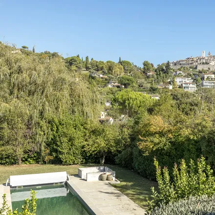 Image 2 - 5 Place de la Mairie, 06570 Saint-Paul-de-Vence, France - House for sale