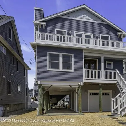 Buy this 4 bed house on 478 Brielle Road in Manasquan, Monmouth County