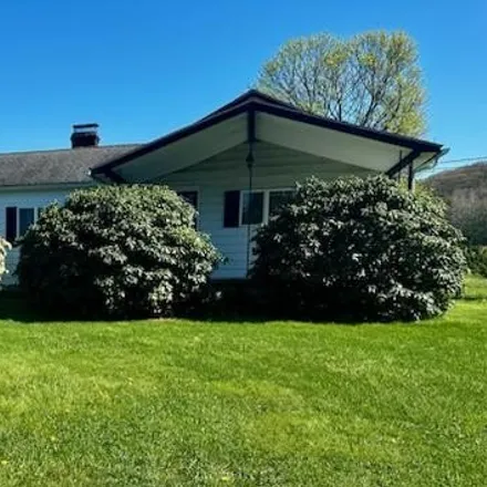 Buy this 3 bed house on 3027 Blakeslee Boulevard Drive West in Normal Square, Mahoning Township