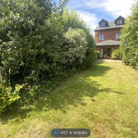 Image 5 - Black Horse Hill, West Kirby, CH48 4ET, United Kingdom - Apartment for rent