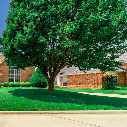 Buy this 3 bed house on 2911 Saint Michael Drive in Mansfield, TX 76063
