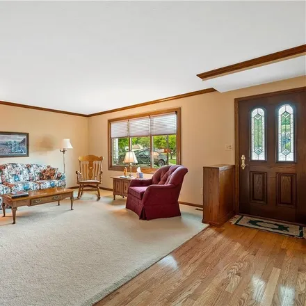 Image 3 - 20284 Applewood Lane, Strongsville, OH 44149, USA - House for sale