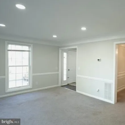 Image 4 - 205 Falkirk Court, Southern Gateway, Stafford County, VA 22406, USA - Townhouse for sale