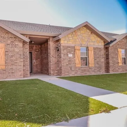 Rent this 3 bed house on 3159 113th Street in Lubbock, TX 79423