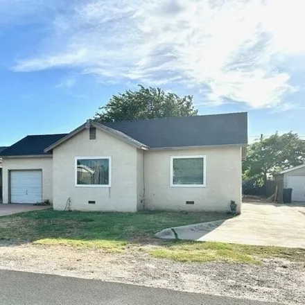 Buy this 2 bed house on 929 Acacia Street in Stanislaus County, CA 95351