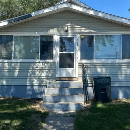 Buy this 2 bed house on Marathon in 1121 East Laketon Avenue, Muskegon
