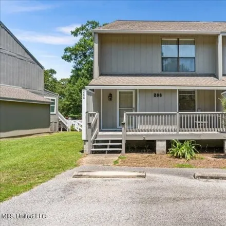 Buy this 2 bed townhouse on 289 Highpoint Drive in Diamondhead, MS 39525