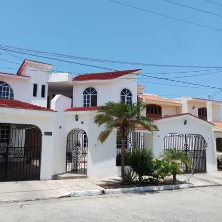 Buy this 4 bed house on Outdoor Pickle ball Courts in Avenida de la Ostra, Marina Mazatlán