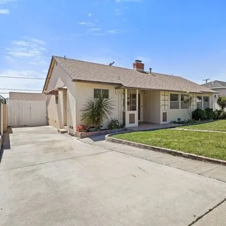Image 3 - 2025 Jolley Dr, Burbank, California, 91504 - House for sale