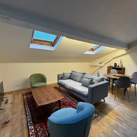 Rent this 2 bed apartment on 5 Passage de la Main d'Or in 75011 Paris, France