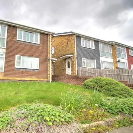 Buy this 2 bed apartment on Hillhead Parkway in Blucher, NE5 1ER