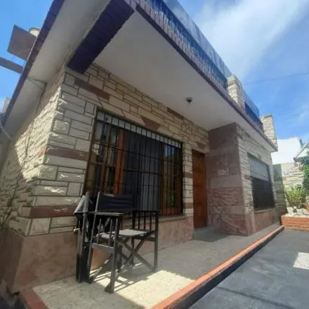 Buy this 3 bed house on Liniers 44 in Bernal Este, 1877 Bernal