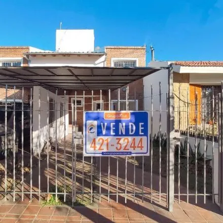 Buy this 2 bed house on Hugo Miatello 4445 in Poeta Lugones, Cordoba