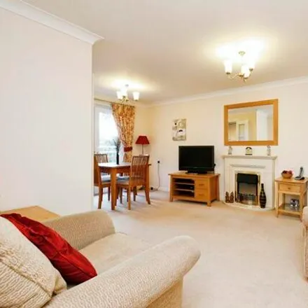 Image 2 - New College Durham, Framwellgate Moor, DH1 5ES, United Kingdom - Apartment for sale