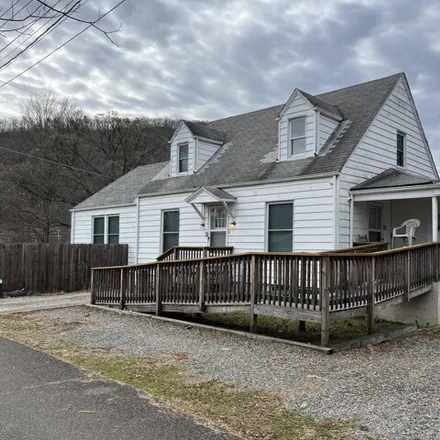 Buy this 3 bed house on 108 Horne Street in Mountain City, TN 37683