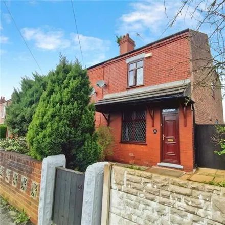 Buy this 3 bed house on Chaddock Lane/Wallwork Road in Manchester Road, Astley