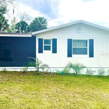 Buy this 3 bed house on 194 Southeast 18th Place in Ocala, FL 34471