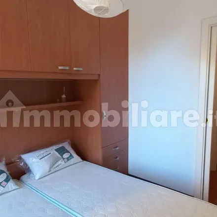 Image 4 - Ex Albergo Croce di Malta, Piazza Giuseppe Garibaldi, 23900 Lecco LC, Italy - Apartment for rent
