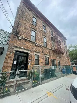 Buy this 1studio house on 74-14 88th Road in New York, NY 11421