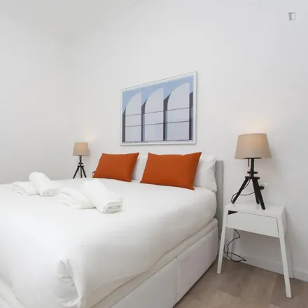 Rent this 3 bed apartment on Carrer d'Aragó in 367, 08013 Barcelona