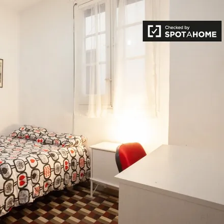 Rent this 3 bed room on Madrid in Anthony's Place, Calle de Sandoval