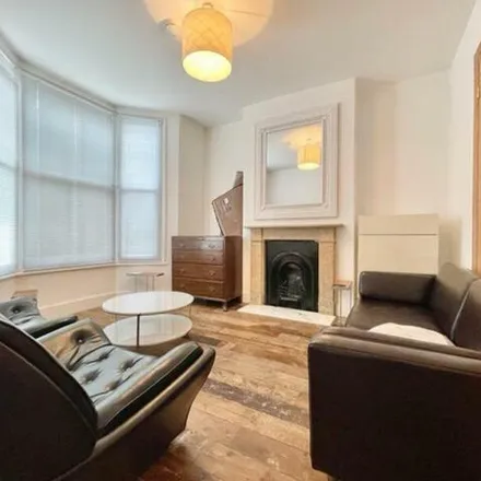 Rent this 5 bed house on Bikehangar 2007 in Crooke Road, London