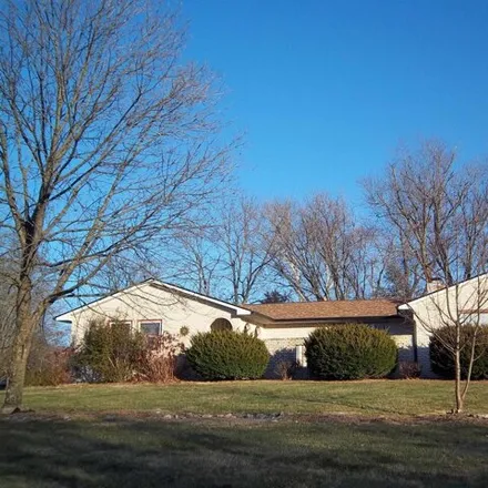 Buy this 3 bed house on 2034 North Ridgeway Drive in Ellettsville, Monroe County
