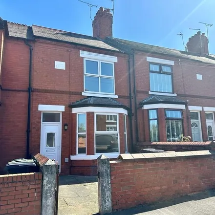 Rent this 3 bed apartment on Strands in Ryeland Street, Shotton