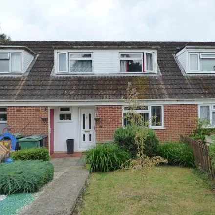 Buy this 2 bed townhouse on Pennine Close in Gloucester, GL2 4TP