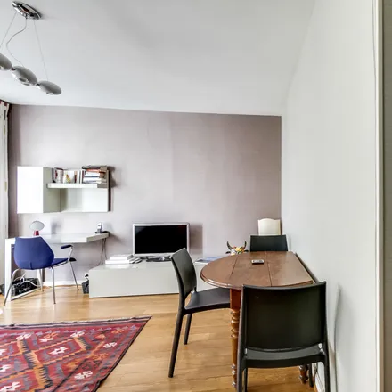 Rent this 2 bed apartment on 24 Rue Bosquet in 75007 Paris, France