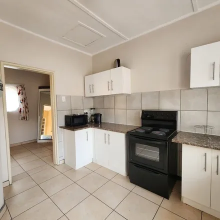 Image 1 - Oboe Street, Doorn, Welkom, 9460, South Africa - Apartment for rent