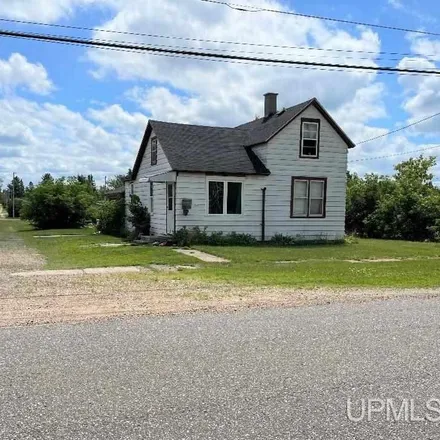 Image 1 - Breitung Charter Township Fire Department, Menominee Street, Quinnesec, Breitung Township, MI 49876, USA - House for sale