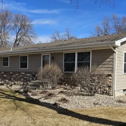 Image 4 - 1611 13th Avenue Southeast, Melrose Addition, Aberdeen, SD 57401, USA - House for sale