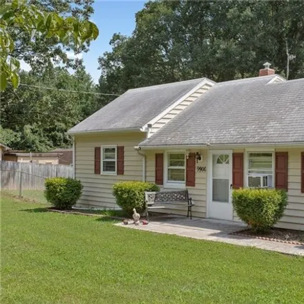 Image 2 - 9900 Stroud Ln, Chesterfield, Virginia, 23236 - House for sale