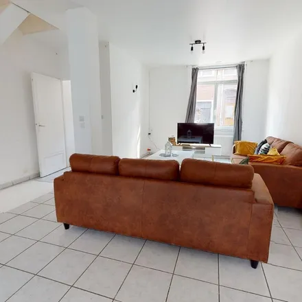 Rent this 4 bed apartment on 61 Rue Cugnot in 59100 Roubaix, France