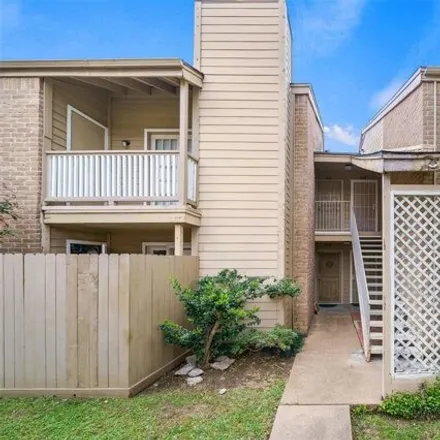 Buy this 2 bed condo on Wicklow in Houston, TX 77031